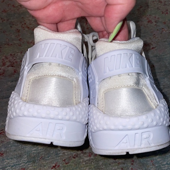 Like NEW! Women’s Nike Air Huarache Run - Size 9 ☑️ - Picture 4 of 9